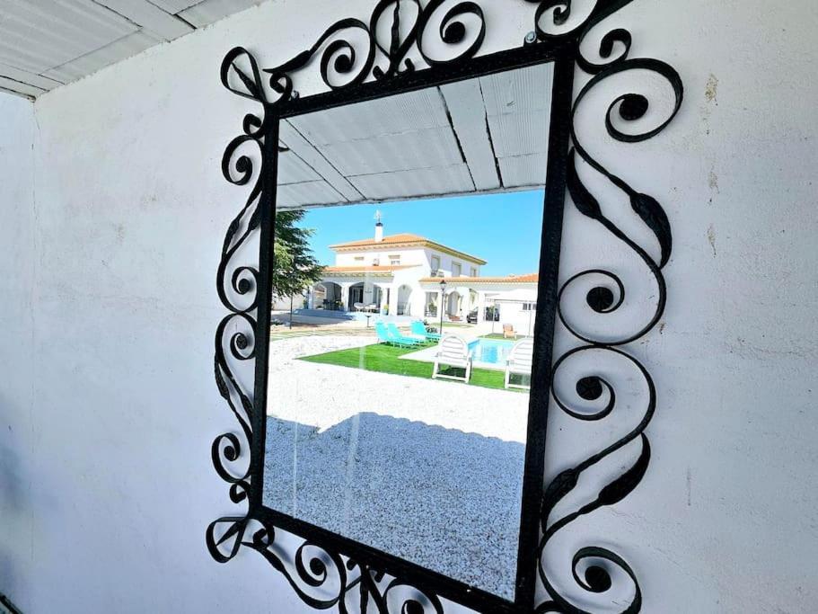 La Casa Del Arbol Villa Fuentiduena de Tajo Luaran gambar