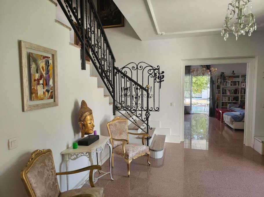 La Casa Del Arbol Villa Fuentiduena de Tajo Luaran gambar